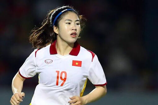 Thanh Nhã sang châu Âu chơi bóng sau World Cup?