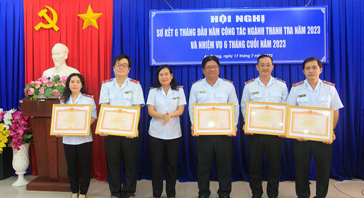 An Giang: Nhiều tập thể, cá nhân được tặng Bằng khen của Tổng Thanh tra Chính phủ