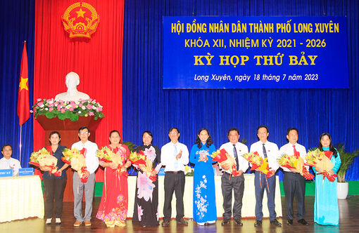 Kỳ họp thứ 7 HĐND TP. Long Xuyên, khóa XII thông qua 9 nghị quyết quan trọng