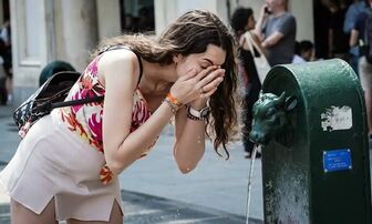 Italy: Nắng nóng kỷ lục bất thường, có nơi lên đến 47 độ C