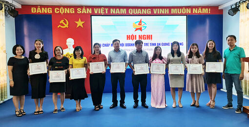 Thêm 11 hội viên tham gia Hội Doanh nhân trẻ An Giang