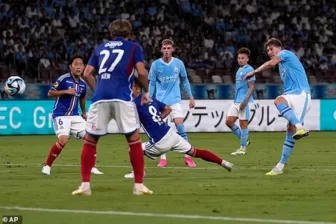 Erling Haaland giúp Man City ngược dòng đánh bại đội bóng của Nhật Bản