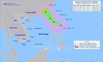 Philippines sơ tán cư dân ven biển tránh siêu bão Doksuri
