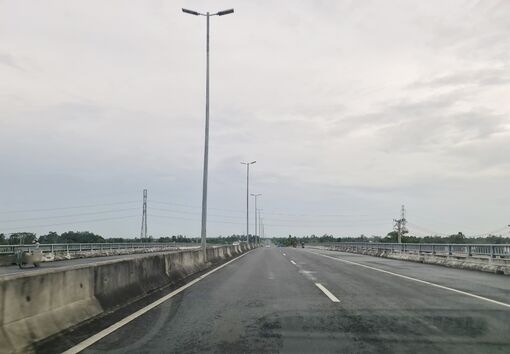 Cao tốc trên cầu cạn, giải pháp lâu dài