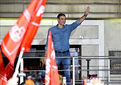 Ông Pedro Sanchez được chỉ định là Thủ tướng Tây Ban Nha tạm quyền