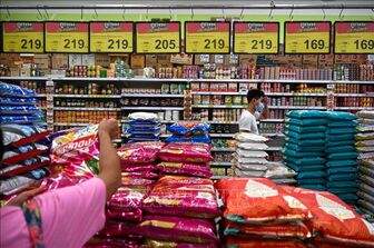 Giá gạo leo lên mức đỉnh 3 năm sau khi Ấn Độ cấm xuất khẩu