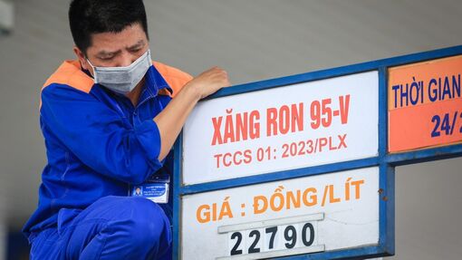 Duy trì tăng trưởng xăng dầu