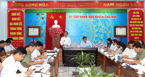 Ban Chỉ đạo tỉnh An Giang giám sát thực hiện chính sách bảo hiểm tại
huyện Chợ Mới, Thoại Sơn
