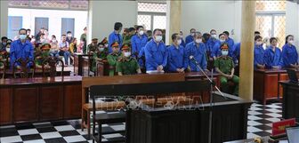 Xét xử 'trùm buôn lậu' Nguyễn Thị Kim Hạnh cùng 24 đồng phạm