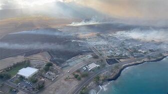 Cháy rừng bùng lên tại Hawaii khiến 36 người thiệt mạng