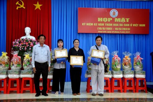 Thoại Sơn họp mặt kỷ niệm 62 năm thảm họa da cam ở Việt Nam