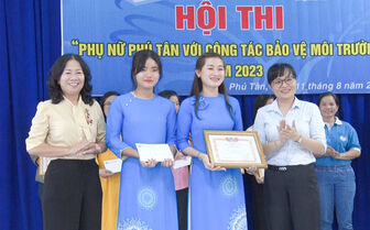 Hội thi “Phụ nữ Phú Tân với công tác bảo vệ môi trường”