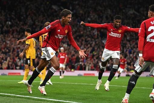 Manchester United nhọc nhằn vượt ải Wolverhampton tại Old Trafford