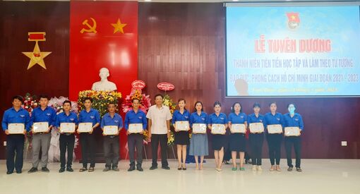 TX. Tịnh Biên phát triển lực lượng đảng viên từ cơ sở