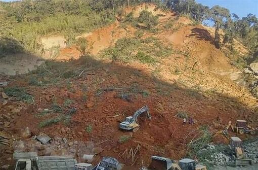 Tìm thấy 19 thi thể trong vụ sạt lở mỏ ngọc bích ở Myanmar