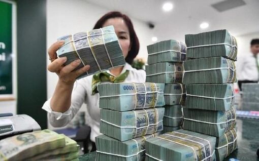 Nhiều ngân hàng giảm lãi suất huy động, lãi suất cho vay từ 17/8
