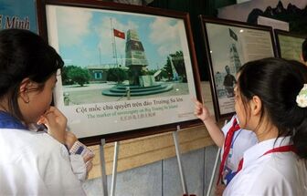 Tổ chức triển lãm ảnh đầu tiên về Hoàng Sa, Trường Sa tại Quảng Ngãi