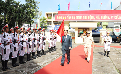 Chủ tịch nước Võ Văn Thưởng thăm, làm việc tại Công an tỉnh An Giang