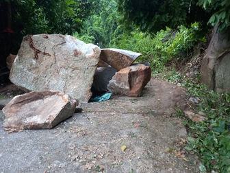 Nguy cơ tiếp tục sạt lở đá trên núi Ba Thê