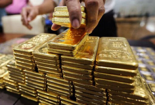 Giá vàng hôm nay 25/8: Tụt giảm, đợi tin nóng từ Fed