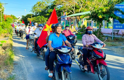 Huyện Tri Tôn nỗ lực đưa trẻ đến trường