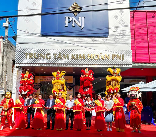 Khai trương Trung tâm Kim hoàn PNJ tại huyện Thoại Sơn