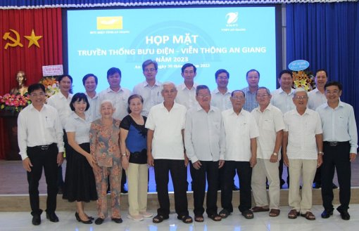 VNPT An Giang và Bưu điện An Giang họp mặt truyền thống ngành Bưu điện - Viễn thông