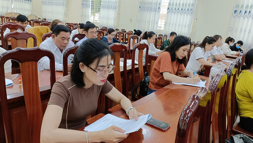Tuyên truyền chính sách bảo hiểm y tế, bảo hiểm xã hội, bảo hiểm tai nạn cho các doanh nghiệp Thoại Sơn