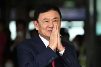 Vua Thái Lan giảm án tù cho cựu Thủ tướng Thaksin