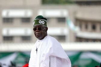Tổng thống Nigeria triệu hồi đại sứ trên toàn thế giới