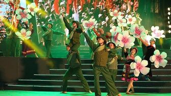 'Việt Nam-Niềm tin ngời sáng' - khắc họa trang sử hào hùng của dân tộc