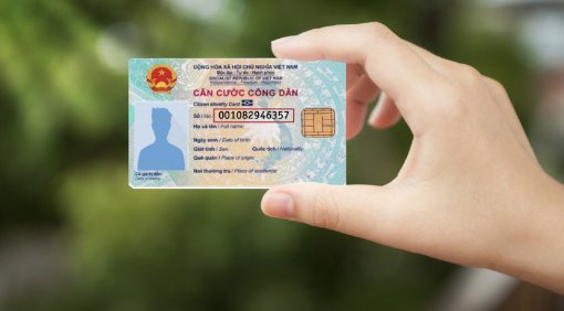 Sử dụng CCCD gắn chip, người dân tránh làm 3 điều này để không mất tiền oan