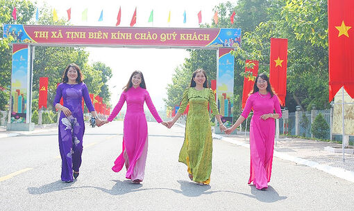Dấu ấn thị xã vùng biên