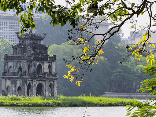 Thời tiết ngày 5/9: Bắc Bộ nắng, Trung Bộ, Tây Nguyên và Nam Bộ có mưa, dông