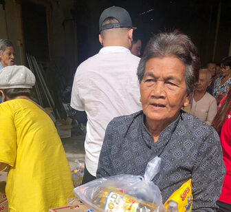 Thêm 400 phần quà cho bà con Khmer huyện Tri Tôn