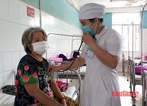 Hậu Giang: Quỹ khám, chữa bệnh cho người nghèo chia sẻ khó khăn khi nằm viện