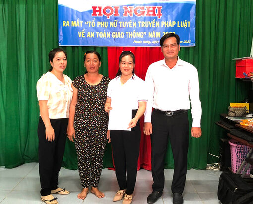 An Phú ra mắt mô hình “Tổ Phụ nữ tuyên truyền pháp luật về an toàn giao thông”