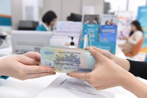 Nhiều ngân hàng tiếp tục điều chỉnh giảm lãi suất huy động
