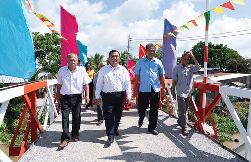 Nối nhịp bờ vui