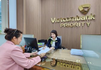 “Hồng” và “Chuyên” của cán bộ ngân hàng Vietcombank An Giang trong thời kỳ mới