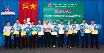 Đảng bộ Ngân hàng Chính sách xã hội tỉnh An Giang quyết tâm thức hiện thắng lợi nhiệm vụ chính trị nhiệm kỳ 2020 – 2025