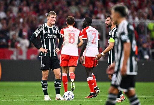 Bayern Munich hạ Man Utd trong cơn mưa bàn thắng ở Allianz Arena