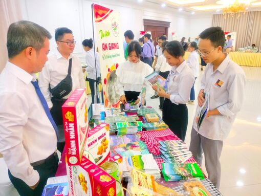 Hội nghị xúc tiến, quảng bá du lịch vùng Đồng bằng sông Cửu Long với các tỉnh Tây Bắc
