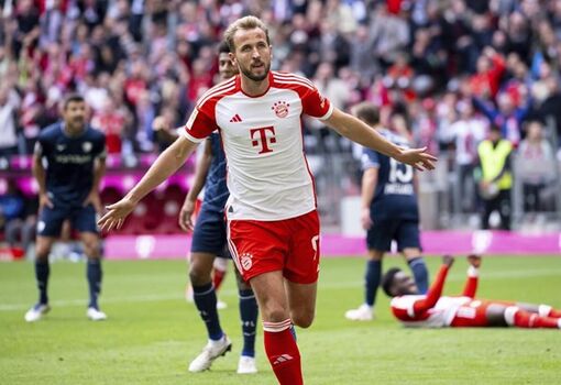 Kane lập kỷ lục chưa từng có, đưa Bayern trở lại vị trí quen thuộc