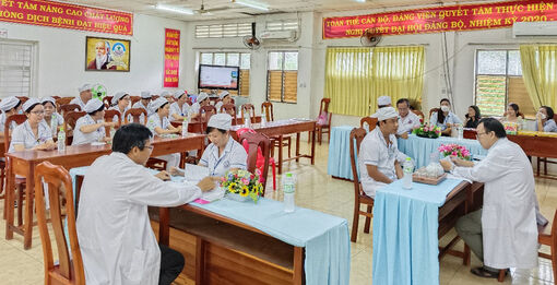 Chung kết Hội thi “Điều dưỡng giỏi chuyên môn, giao tiếp tốt, ứng xử khéo”