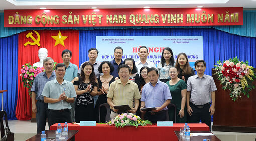 An Giang - Quảng Nam kết hợp tác phát triển lĩnh vực công thương