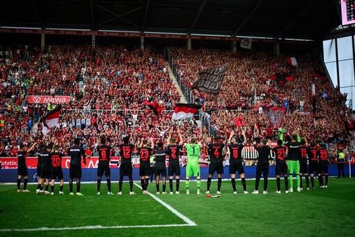 Leipzig cầm chân Bayern, Leverkusen độc chiếm ngôi đầu Bundesliga