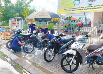 “Rửa xe gây quỹ”- mô hình ý nghĩa của tuổi trẻ thị trấn Hội An