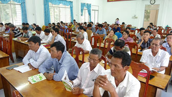 Trang bị kiến thức ứng phó biến đổi khí hậu cho cán bộ cơ sở huyện Tri Tôn