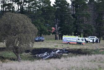 Vụ rơi máy bay ở Australia: Hành khách gồm 1 người lớn và 3 trẻ em